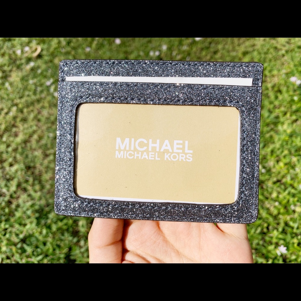 Gaby’sBags👛💕-NWT Michael Kors Glitter Cardholder - Picture 3 of 6